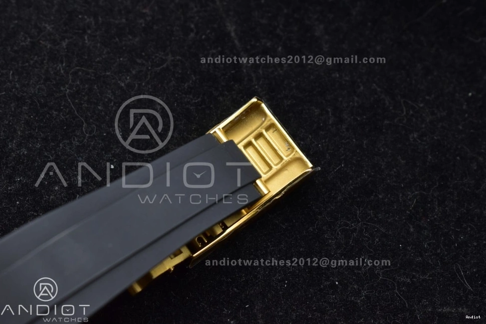 QF SH4131 White Daytona 1:1 (Weighted) Best on Edition Oysterflex 126518 V6 Dial Strap 0313